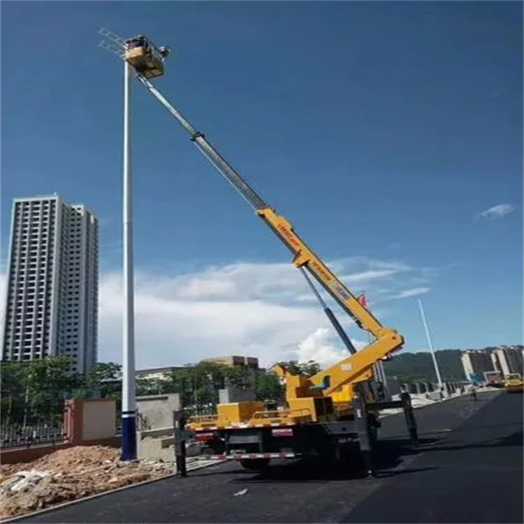 淄博临淄维修路灯的曲臂升降车出租