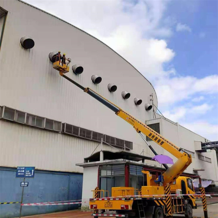 淄博临淄高空作业车出租服务：专业广告牌安装解决方案