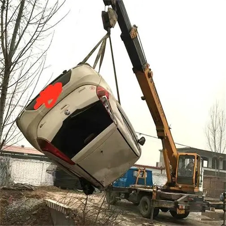 淄博临淄随时待命，吊车24小时道路救援服务全解析